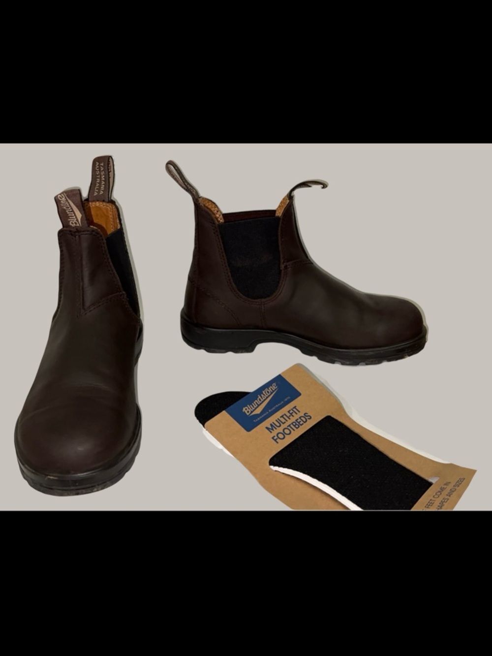 Blundstone Women’s color #2340 Dark Brown Chelsea Boots